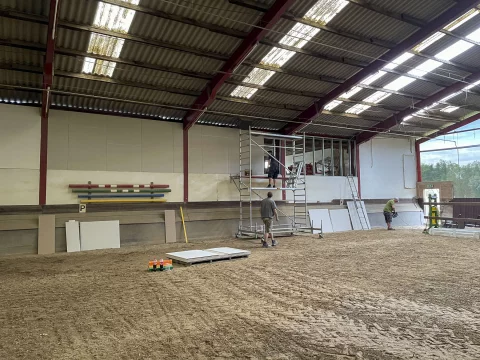 Renovierung-der-Halle