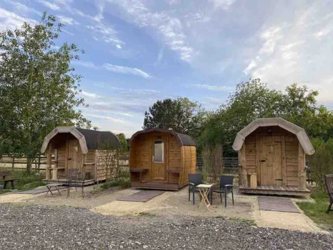 equi-art Trekkinghütten aussen